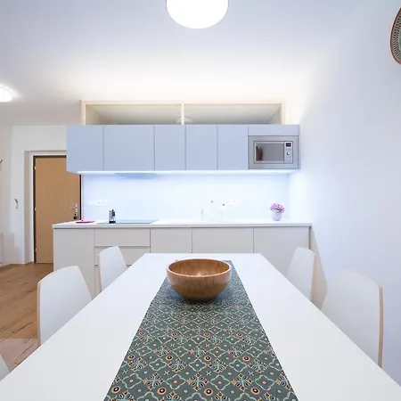 Castle Wall Apartment Bratislava Room photo